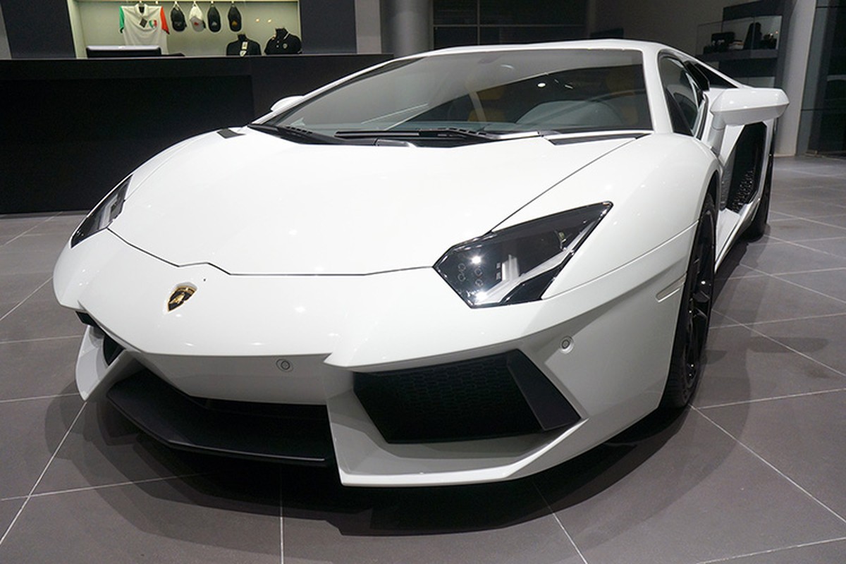 Sieu bo Aventador “tu nan” sau man dau dau xe tai-Hinh-8